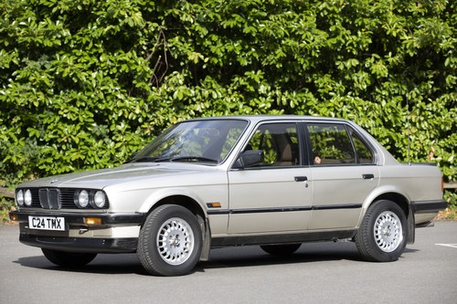 1986 BMW 320i (E30) à vendre (picture 18 of 202)