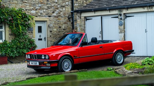 1990 BMW 325i Cabriolet (E30) à vendre (picture 13 of 149)