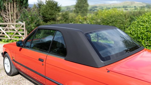 1990 BMW 325i Cabriolet (E30) à vendre (picture 108 of 149)