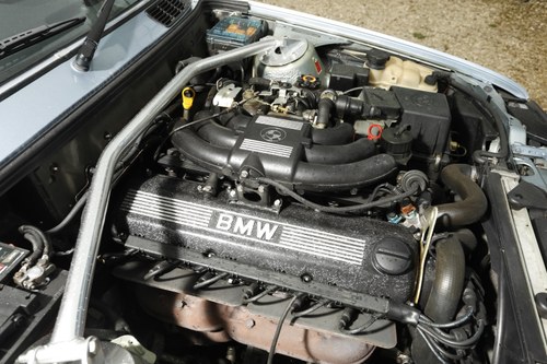 1990 BMW 325i (E30) Convertible In vendita (immagine 146 di 170)