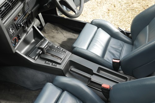 1990 BMW 325i (E30) Convertible In vendita (immagine 81 di 170)