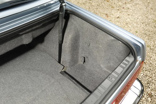 1990 BMW 325i (E30) Convertible In vendita (immagine 98 di 170)