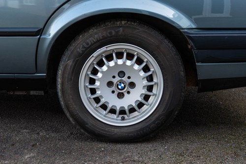 1987 BMW 325i (E30) Te koop (foto 12 van 108)