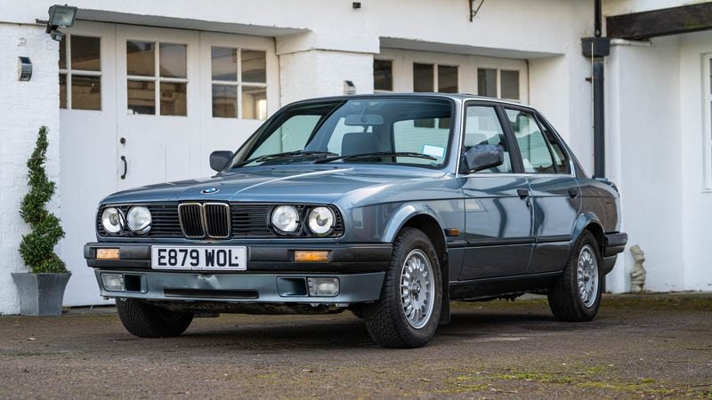 1987 BMW 325i (E30) For Sale (picture 1 of 108)
