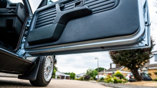 1991 BMW 325i CABRIOLET AUTOMATIC (E30) For Sale (picture 116 of 243)