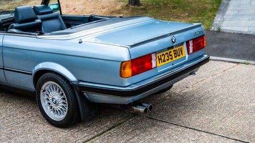 1991 BMW 325i CABRIOLET AUTOMATIC (E30) For Sale (picture 136 of 243)