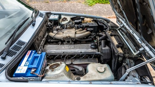 1991 BMW 325i CABRIOLET AUTOMATIC (E30) For Sale (picture 194 of 243)