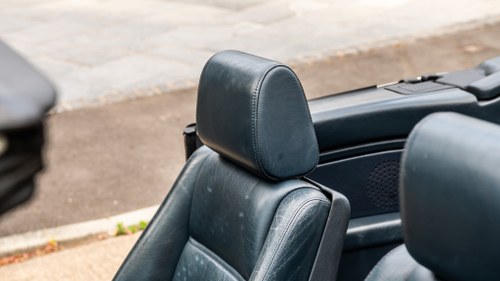 1991 BMW 325i CABRIOLET AUTOMATIC (E30) For Sale (picture 47 of 243)