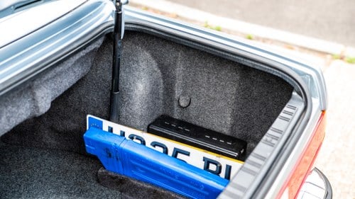 1991 BMW 325i CABRIOLET AUTOMATIC (E30) For Sale (picture 126 of 243)