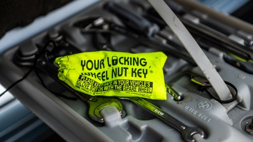 1991 BMW 325i CABRIOLET AUTOMATIC (E30) For Sale (picture 64 of 243)