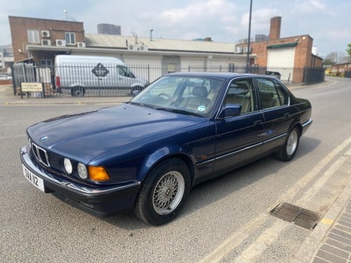1990 BMW E32 730i SE For Sale (picture 4 of 92)