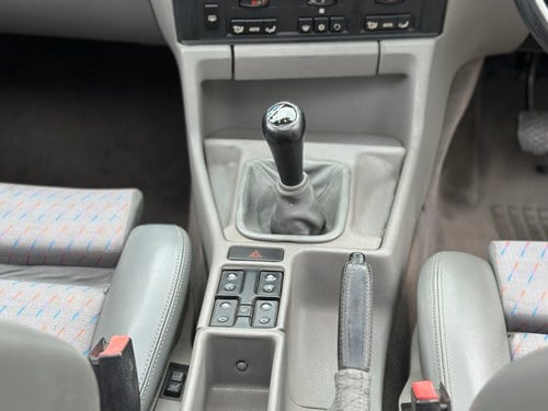 1990 BMW M5 (E34) à vendre (picture 35 of 233)