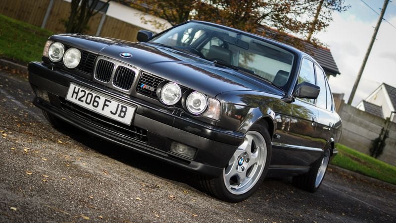 1990 BMW E34 M5 For Sale (picture 1 of 169)