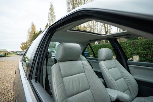 1994 BMW 318i SE (E36) Te koop (foto 57 van 121)