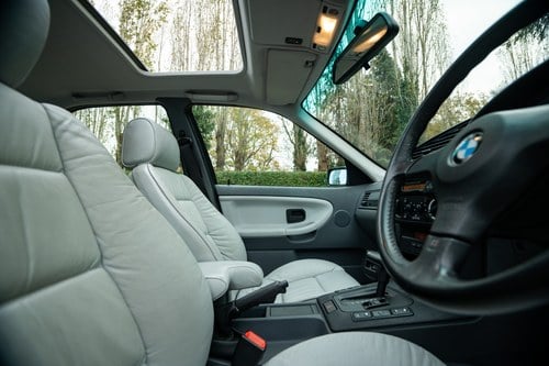 1994 BMW 318i SE (E36) Te koop (foto 55 van 121)