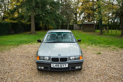 1994 BMW 318i SE (E36) Te koop (foto 16 van 121)