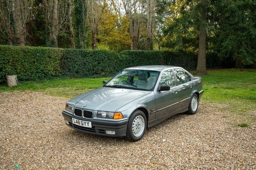 1994 BMW 318i SE (E36) Te koop (foto 17 van 121)
