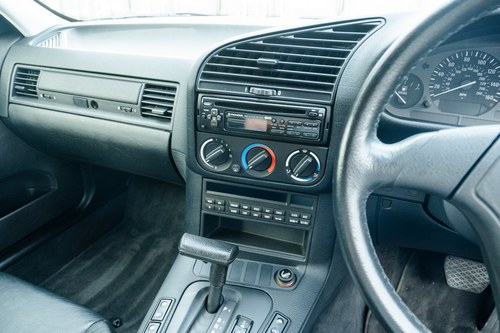 1995 BMW E36 325 TDS SE En venta (imagen 41 de 114)