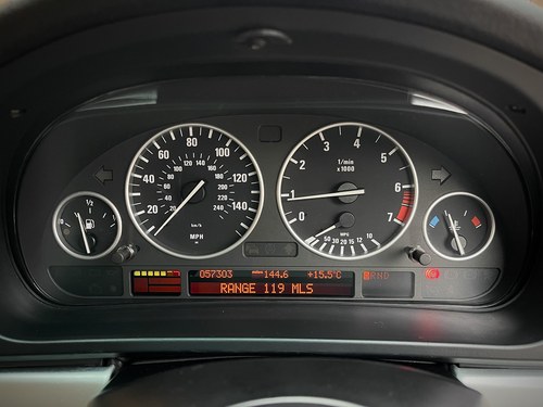 2002 BMW 540i Sport (E39 Series) For Sale (picture 63 of 156)