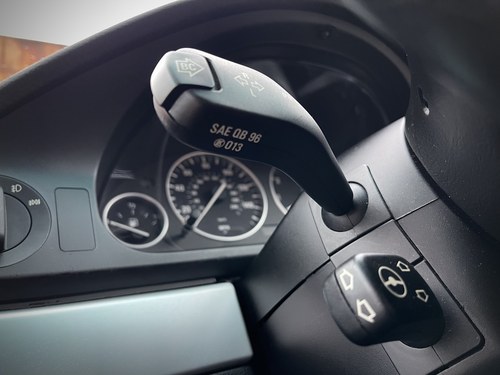 2002 BMW 540i Sport (E39 Series) For Sale (picture 55 of 156)