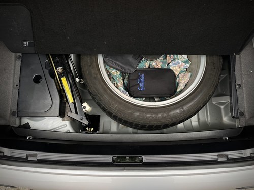 2002 BMW 540i Sport (E39 Series) For Sale (picture 96 of 156)