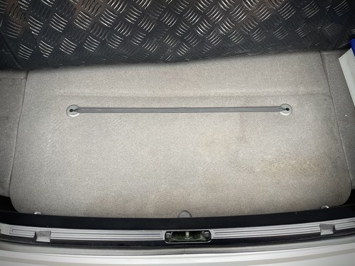 2002 BMW 540i Sport (E39 Series) For Sale (picture 94 of 156)