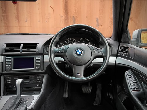 2002 BMW 540i Sport (E39 Series) For Sale (picture 73 of 156)