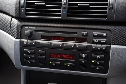 2004 BMW 330i M-Sport (E46) In vendita (immagine 45 di 167)