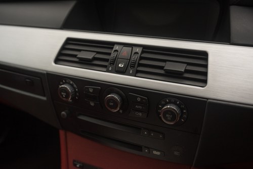 2006 BMW M5 Saloon (E60) zum Verkauf (Bild 40 von 94)