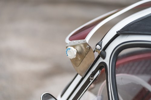 1959 BMW Isetta 300 zum Verkauf (Bild 41 von 71)