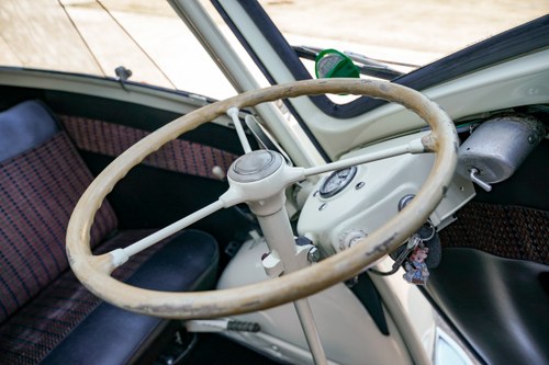 1960 BMW Isetta 300 In vendita (immagine 32 di 218)