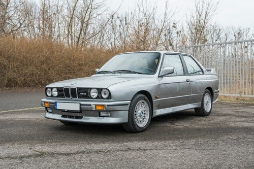 1987 BMW M3 E30 zum Verkauf (Bild 1 von 85)