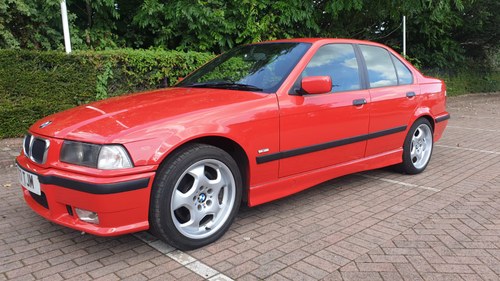 NO RESERVE - 1997 BMW M3 Evolution – 4 door manual (E36) zum Verkauf (Bild 3 von 95)