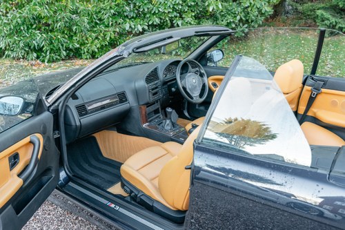 1999 BMW M3 Evolution E36 Convertible Carbon Black Te koop (foto 30 van 188)