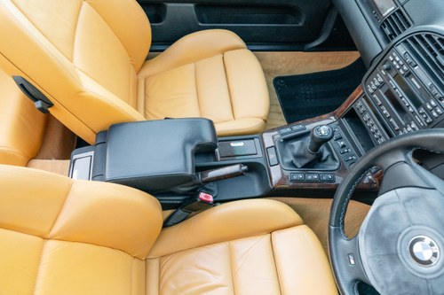 1999 BMW M3 Evolution E36 Convertible Carbon Black Te koop (foto 66 van 188)