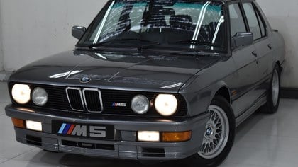 NO RESERVE! 1985 BMW M5