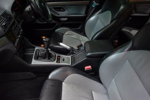 2000 BMW M5 Te koop (foto 52 van 210)