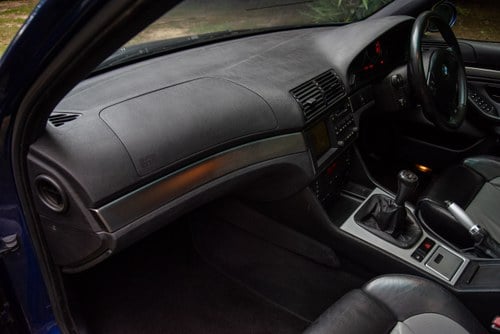 2000 BMW M5 Te koop (foto 53 van 210)
