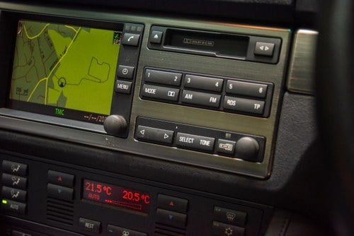 2000 BMW M5 Te koop (foto 99 van 210)