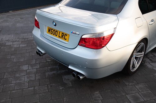2007 BMW M5 Saloon Te koop (foto 91 van 144)