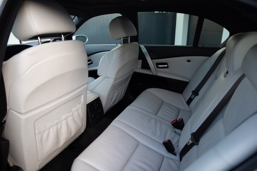 2007 BMW M5 Saloon Te koop (foto 38 van 144)