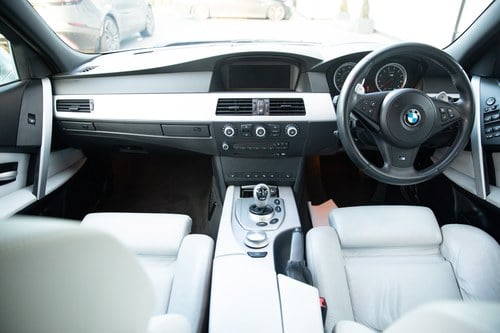 2007 BMW M5 Saloon Te koop (foto 24 van 144)