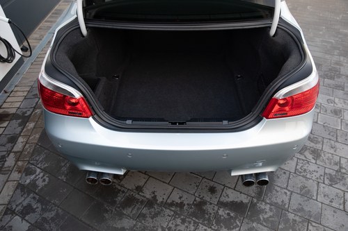 2007 BMW M5 Saloon Te koop (foto 71 van 144)