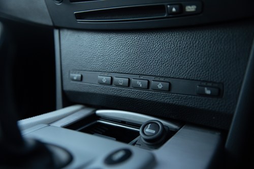 2007 BMW M5 Saloon Te koop (foto 57 van 144)