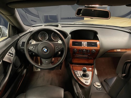 2006 BMW M6 E63 Te koop (foto 34 van 70)