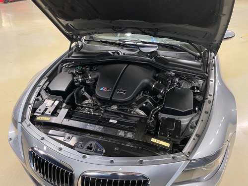 2006 BMW M6 E63 Te koop (foto 56 van 70)