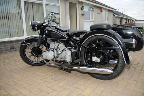1953 BMW R68 with Royal Seitenwagen Sidecar En venta (imagen 14 de 98)