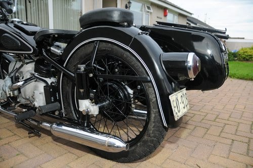 1953 BMW R68 with Royal Seitenwagen Sidecar En venta (imagen 17 de 98)