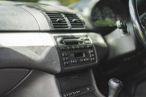 NO RESERVE - 2002 BMW 320CI (E46) à vendre (picture 26 of 69)