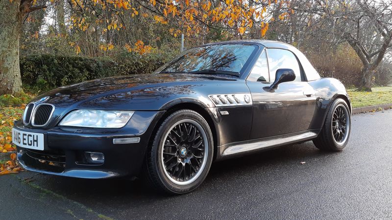 NO RESERVE! - 2000 BMW Z3 3.0i For Sale (picture 1 of 57)